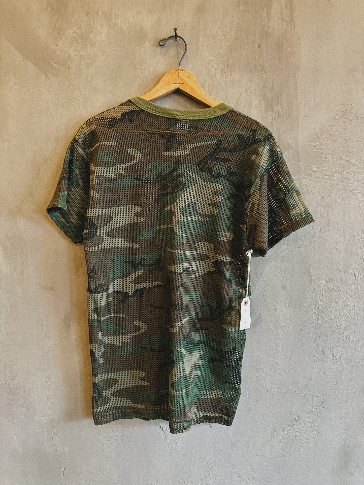 1980’s Mesh Camouflage Tee Size Medium